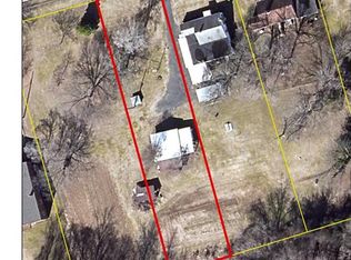 2120 McKnight Mill Rd, Greensboro, NC 27405