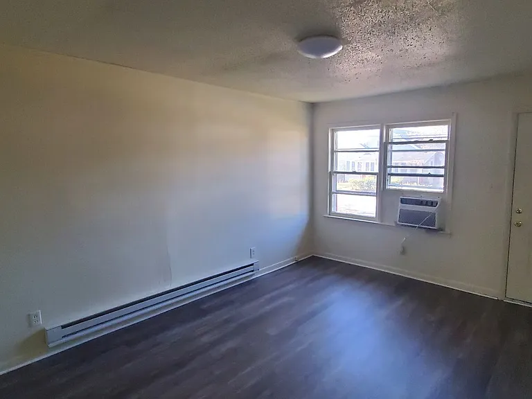 513 Pine St — Photo 4