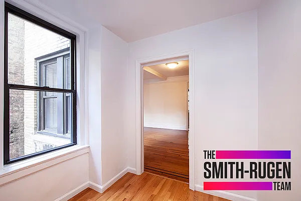 Rented by R New York | media 15