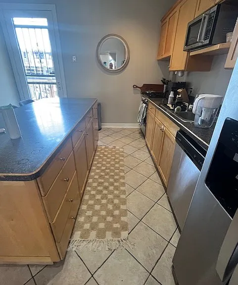 1019 W Newport Ave #3 — Photo 16