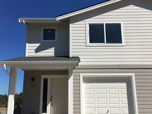 1044 Hanford Ave, Bremerton, WA 98310