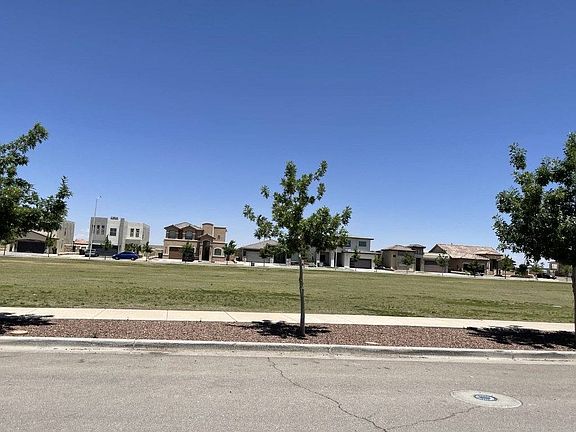 4th image of 12412 Furlong Cir