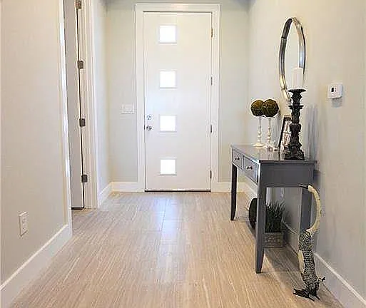 2 bed, 2.0 bath, 1210 sqft, $1,695 — Photo 3
