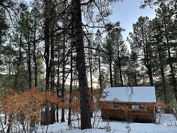 3rd image of LOT 3 Grass Mountain Cabin