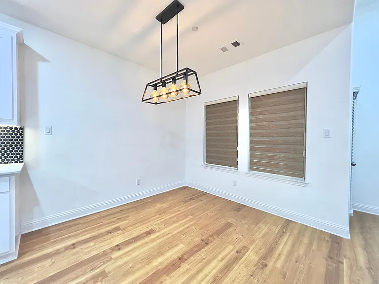 109 Canonbury Dr — Photo 17