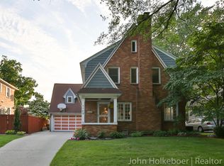1149 Iroquois Dr SE, Grand Rapids, MI 49506
