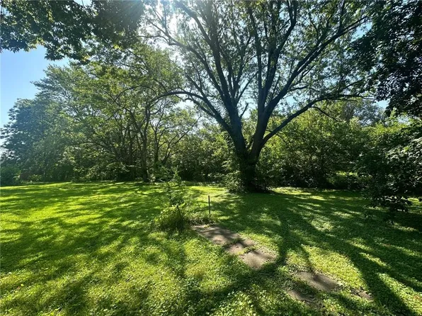 448 Carpenter St, Osborn, MO 64474