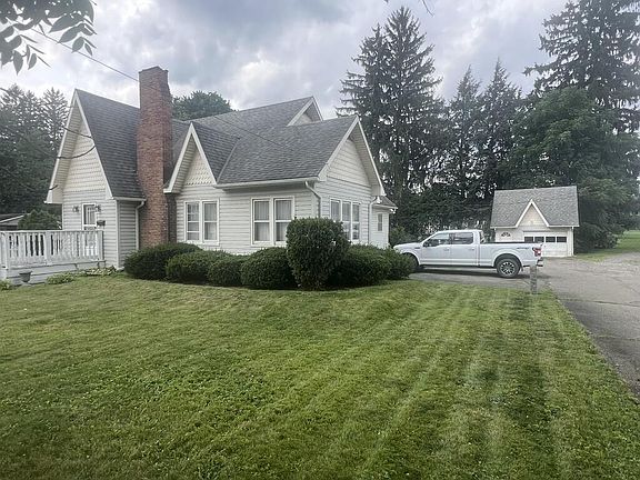 2nd image of 403 E Main St
