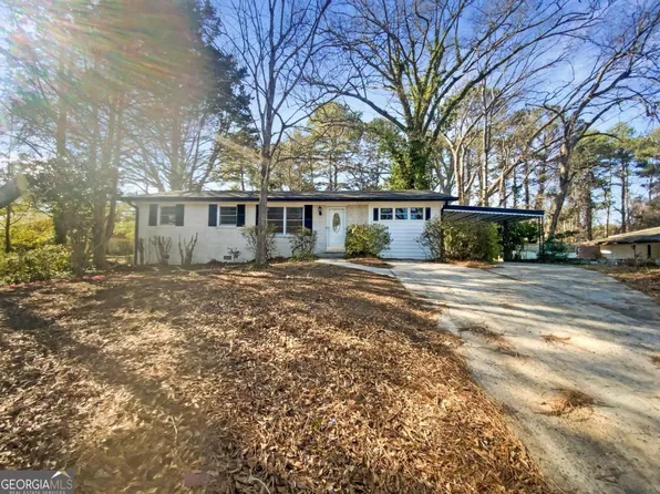 6257 Castlewood Dr, Morrow, GA 30260