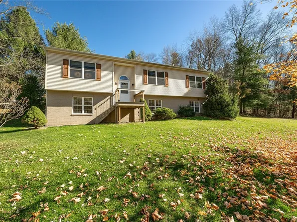 222 Hines Rd, Slippery Rock, PA 16057