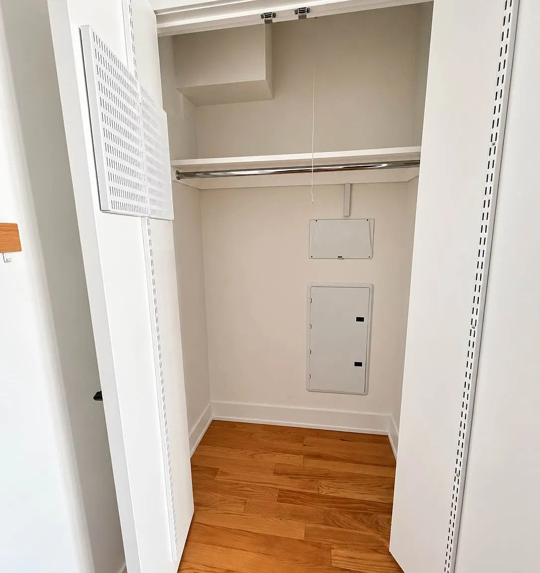 282 Nassau Avenue — Photo 3