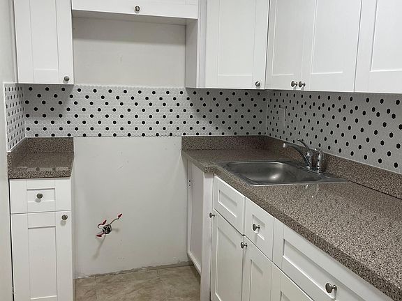 5th image of 6090 W 18th Ave APT 131