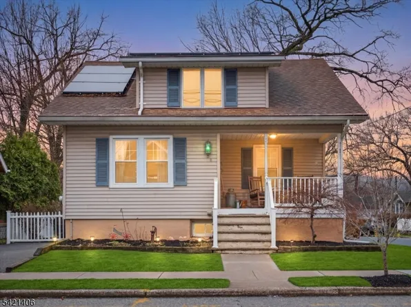 108 9Th Ave, Hawthorne Boro, NJ 07506