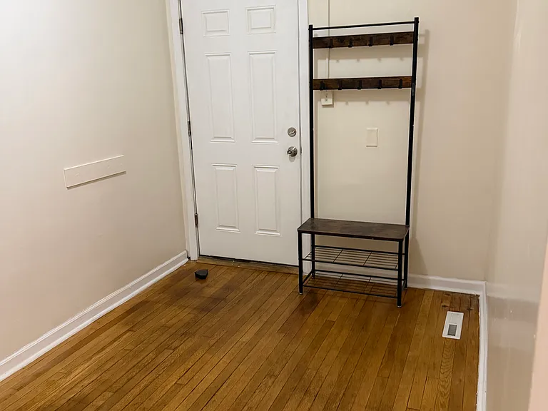 1864 North Ave #1 — Photo 2