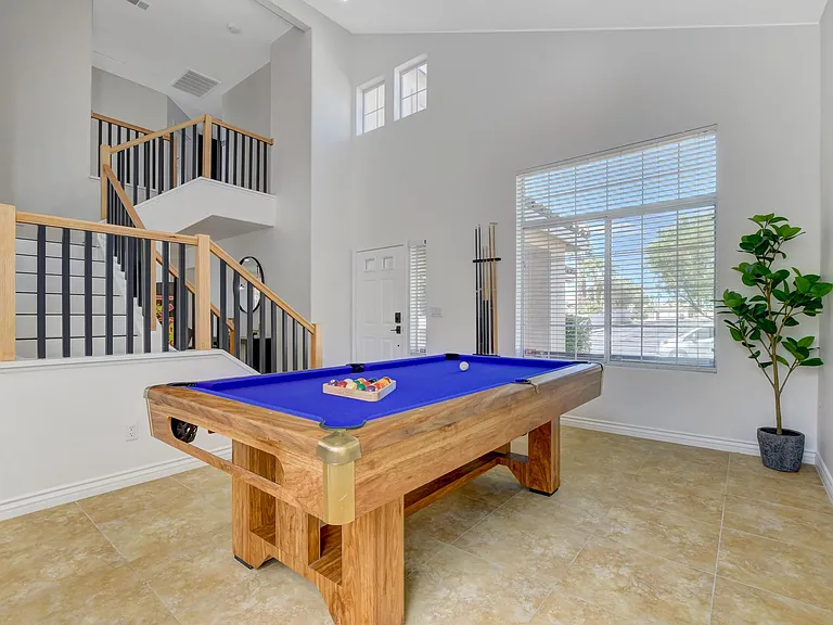 457 Compo Ave — Photo 14