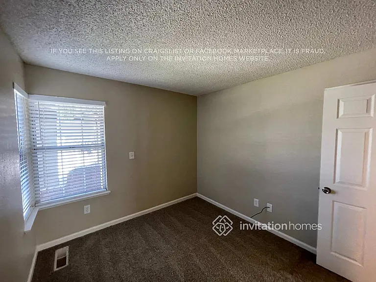 4939 Orinda Way — Photo 14