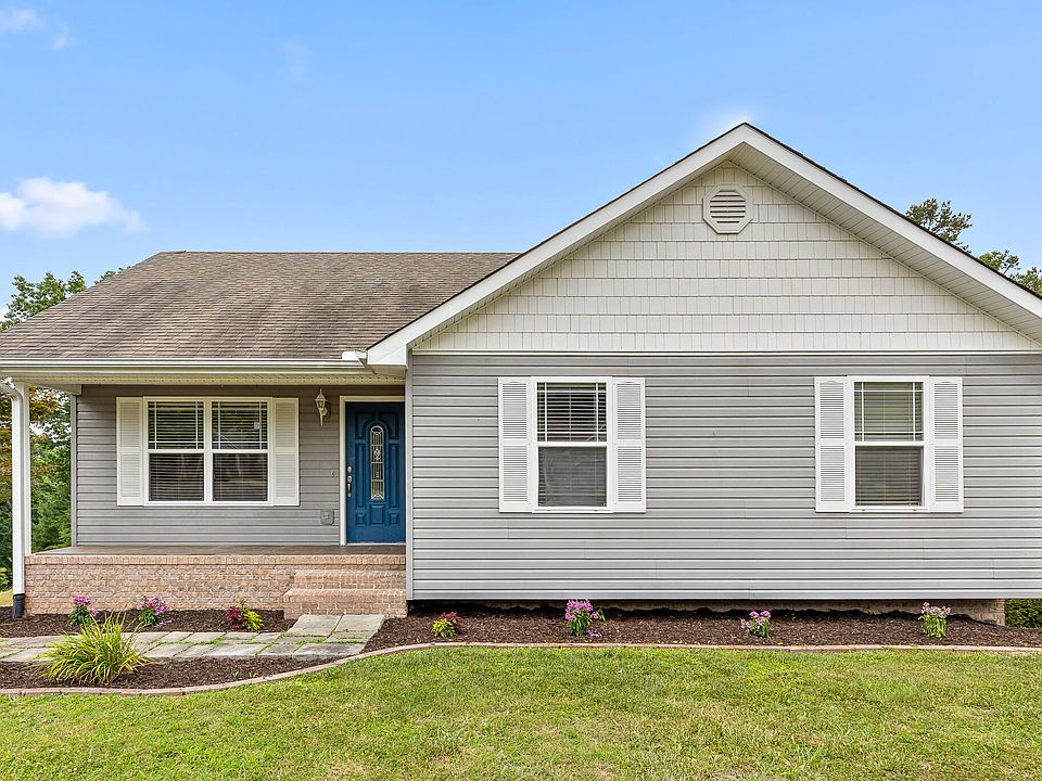 1st image of 1004 Tommie Ln