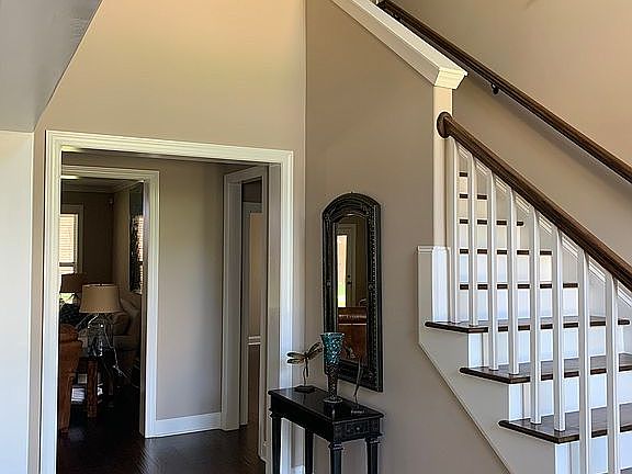 2nd image of 508 Mauldin Dr