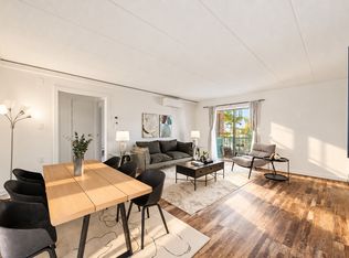 14 Boston St #1, Somerville, MA 02143