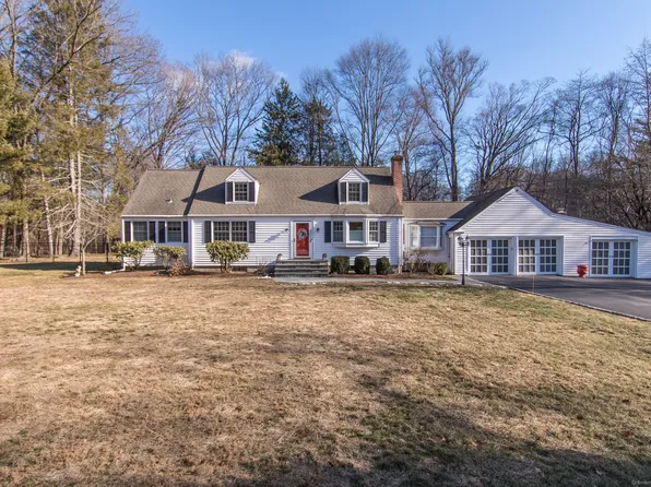 18 Sugarloaf Drive, Wilton, CT 06897