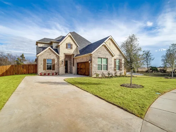 4826 Nomad Dr, Midlothian, TX 76065