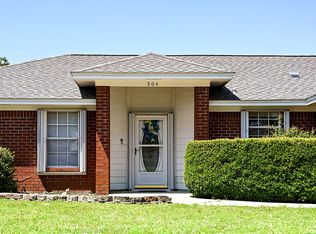 904 Merlin Ct, Pensacola, FL 32506