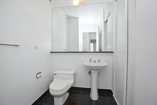 Sold by Nest Seekers International | media 17