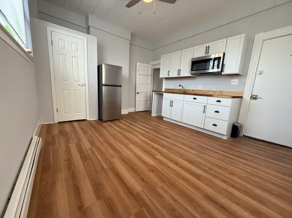 72 Bedford St #1, Waltham, MA 02453