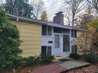 106 Bayberry Rd, Kingston, RI 02881