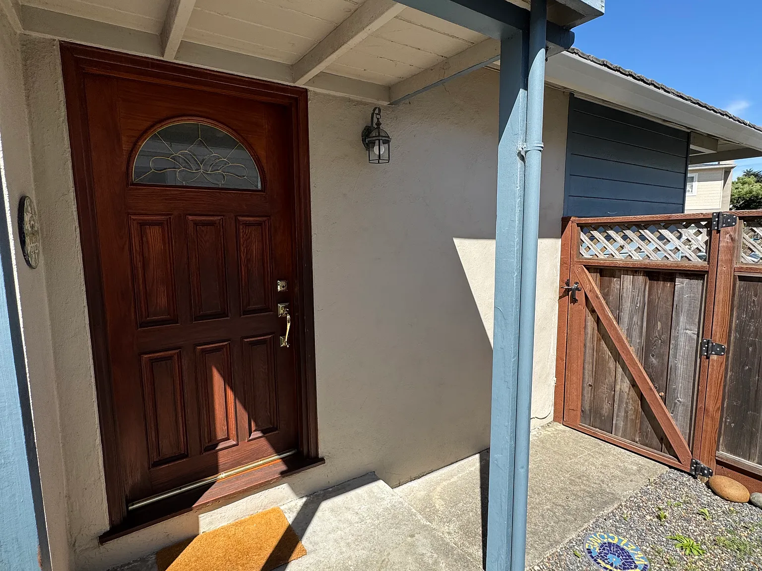 3 bed, 1310 sqft, $5,350 — Photo 2