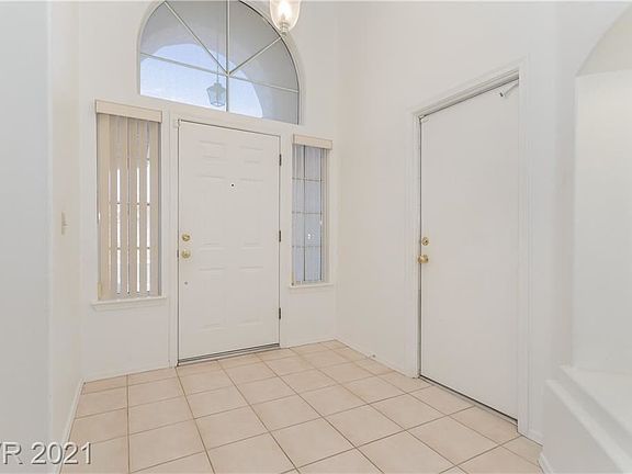 4th image of 1521 Glenrosa Dr