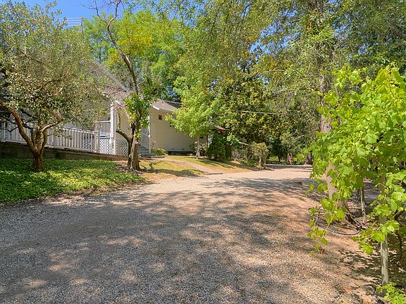 3rd image of 6692 Beech Ave