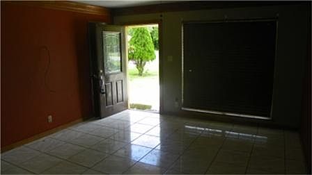 4th image of 1003 Avenue M