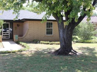 1608 Pecan Ave, Panhandle, TX 79068