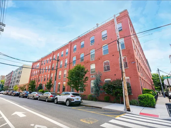 222 Grand Street image 1 of 1