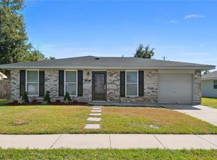 1235 Luling Estates Dr, Luling, LA 70070