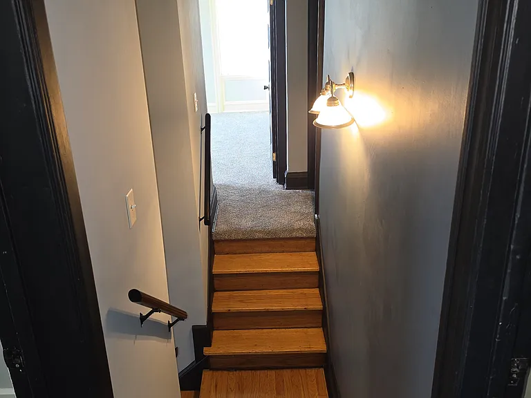 1102 S 30th Ave — Photo 32