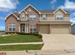 759 Obrecht Ln, O'Fallon, MO 63366