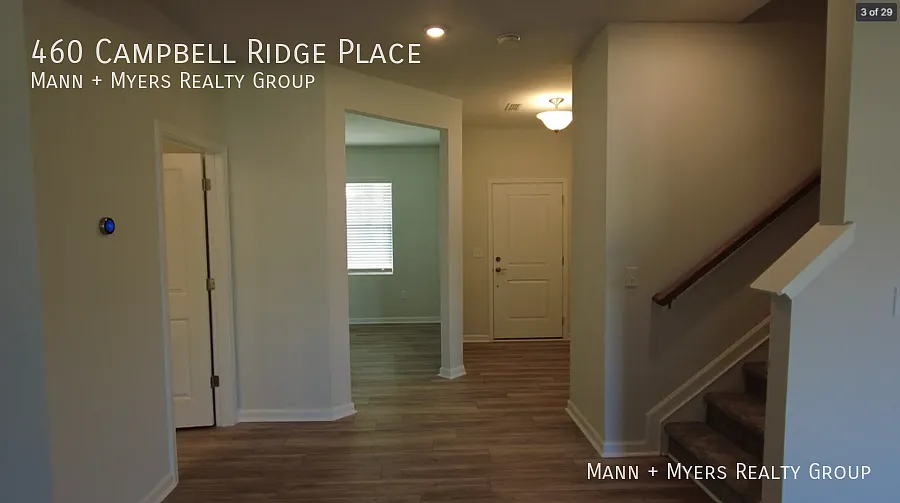 Stunning home in Wendell — Photo 3