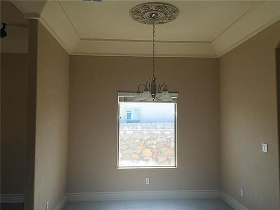 4th image of 13924 Vaquero Rock Dr