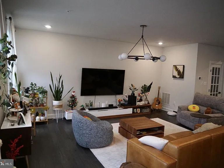 730 Quarry Point Rd — Photo 15