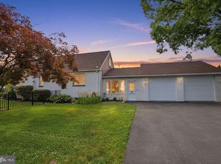 2601 Broadway Ave, Hatboro, PA 19040