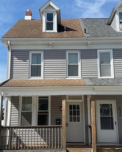 1st image of 634 N Franklin St