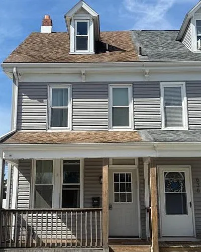 634 N Franklin St