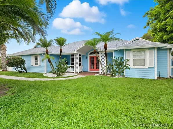 146 NE Blueberry Ter, Jensen Beach, FL 34957