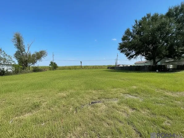 8112 Tuscaloosa Ave, Port Allen, LA 70767