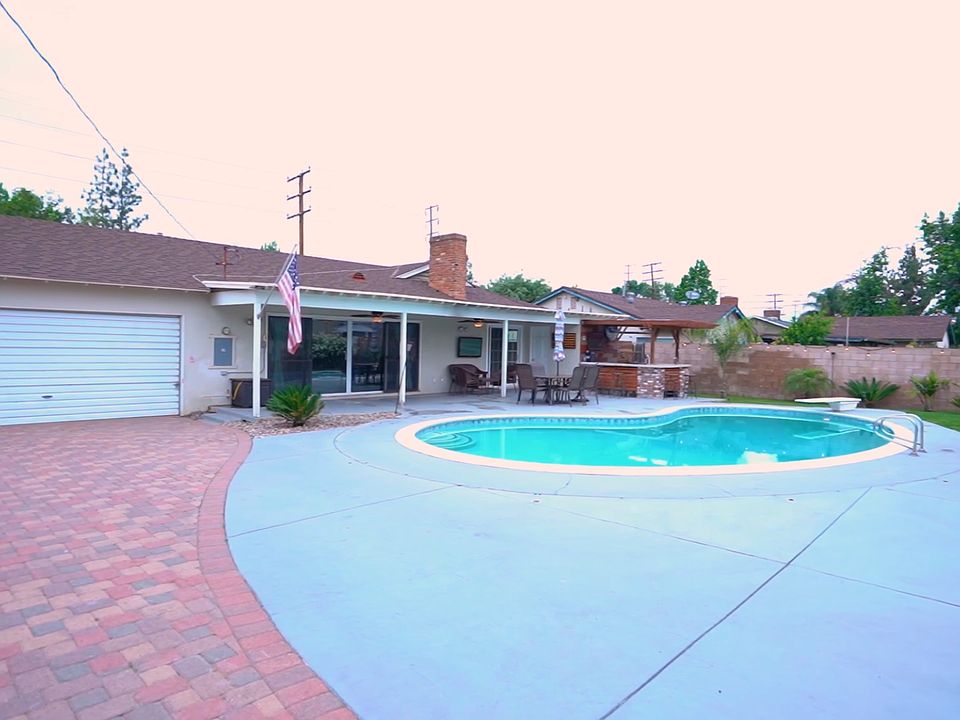 1st image of 840 S Azusa Ave