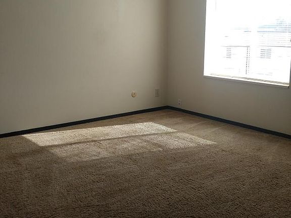 4th image of 1730 Idaho St APT 2