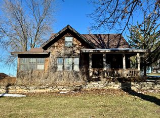 1324 Park St, Perry, IA 50220