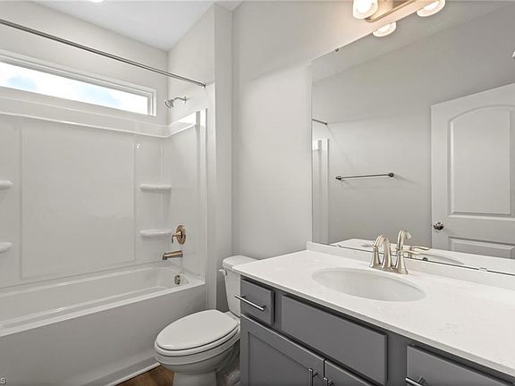 7th image of this home